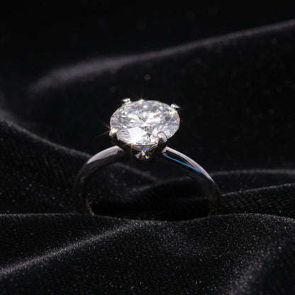Moissanite 3.00 ctw Round Engagement Ring