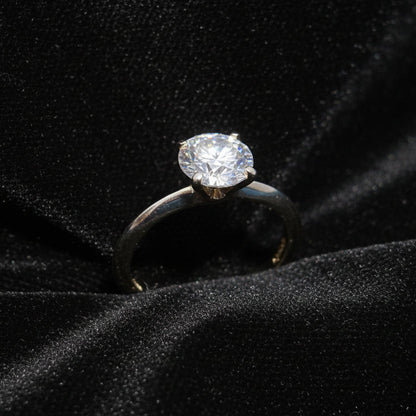 Moissanite 2.00 ctw Round Solitaire Ring